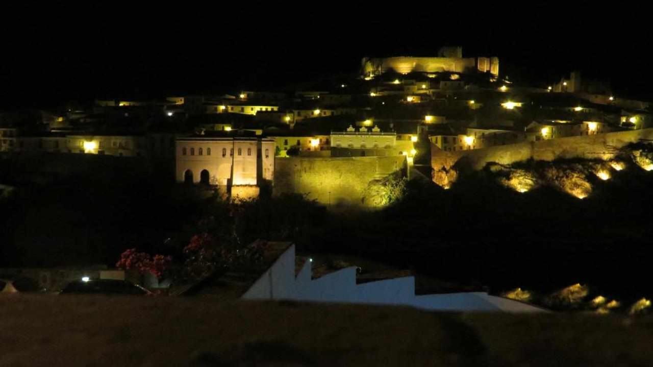 Casa Da Tia Amalia Hostel Mértola Екстериор снимка